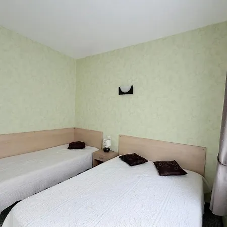 Maison Stella Calme - Proche Centre & Сasa de vacaciones Cucq